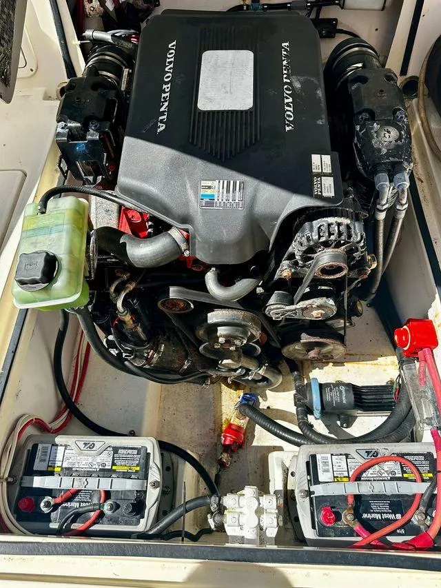 Slide: The Image of Volvo Penta 320HP Gas - 21