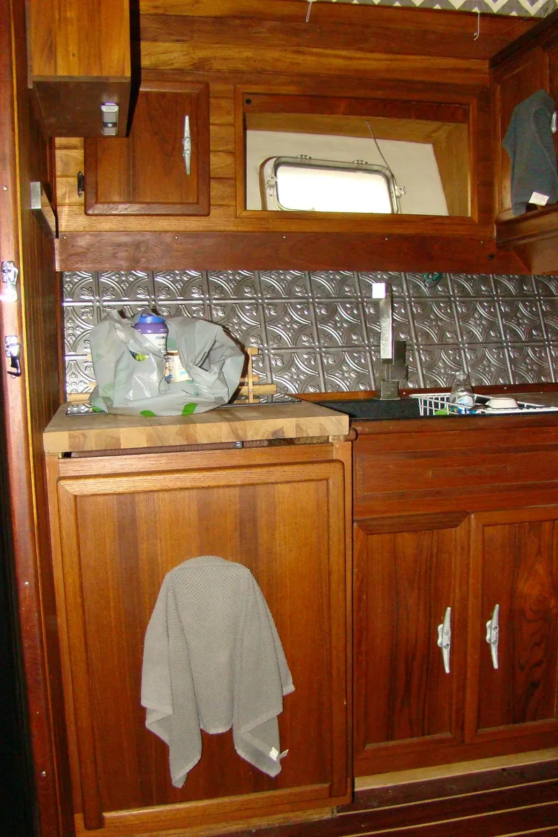 Slide: The Image of Jersey Dawn 40 Diesel Powered 1985 - 68