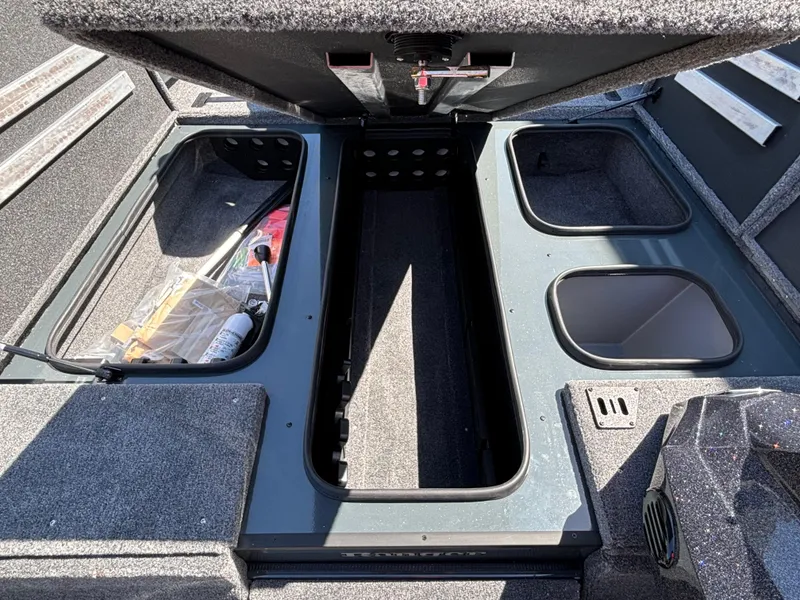 Slide: The Image of 2024 Ranger RT198P boat storage compartments and livewell. - 6