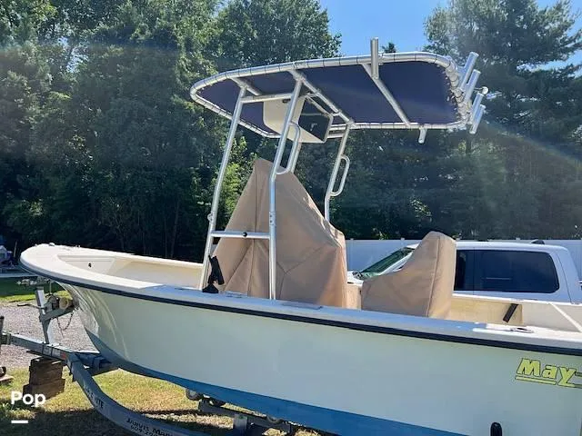 Slide: The Image of 2016 Maycraft 18 for sale in Arnold, MD - 35