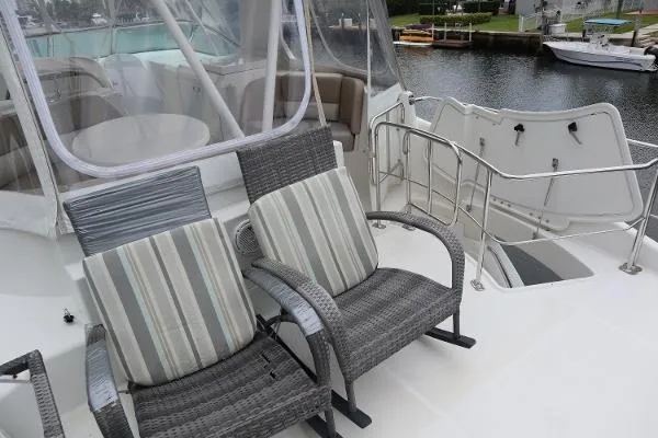 Slide: The Image of 56' Carver Voyager - Seating - 40