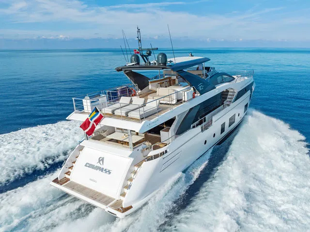 Slide: The Image of Azimut Verve 42 2023 - 38