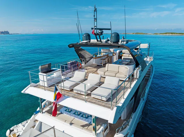 Slide: The Image of Azimut Verve 42 2023 - 46