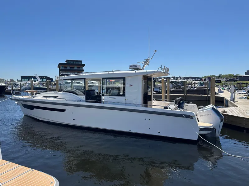 The Image of Nimbus Commuter 11 2024 - 0