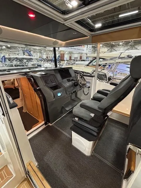 Slide: The Image of Nimbus Commuter 11 2024 - 64