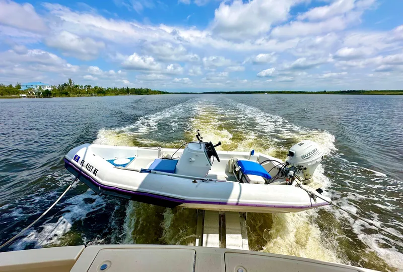 Slide: The Image of Mainship 34 Trawler 2006 - 16