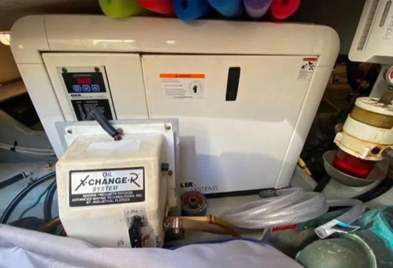 Slide: The Image of Mainship 34 Trawler 2006 - 24