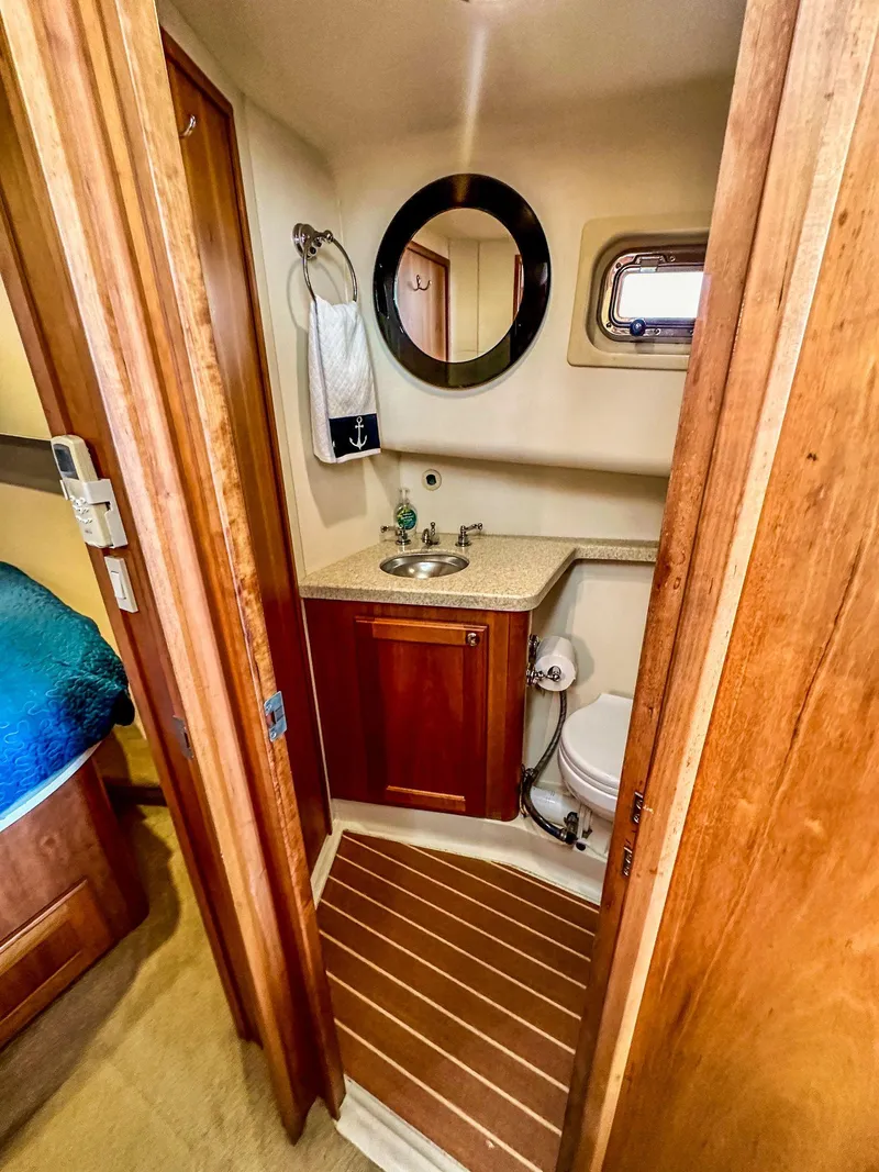 Slide: The Image of Mainship 34 Trawler 2006 - 34