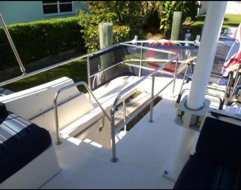 Slide: The Image of Mainship 34 Trawler 2006 - 43