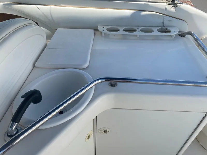 Slide: The Image of Sea Ray 280 Sun Sport 1998 - 8