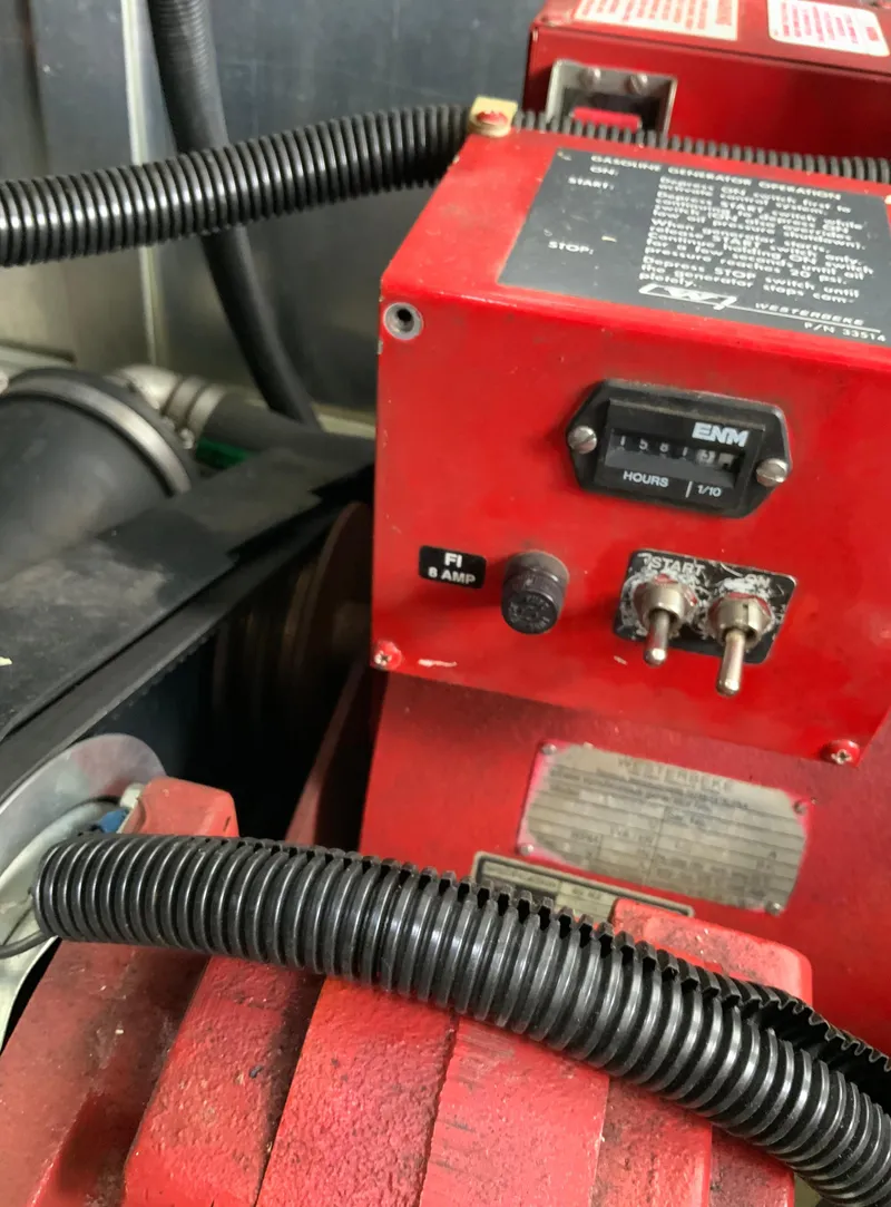 Slide: The Image of Sharpe 75' Houseboat 2003 - 51