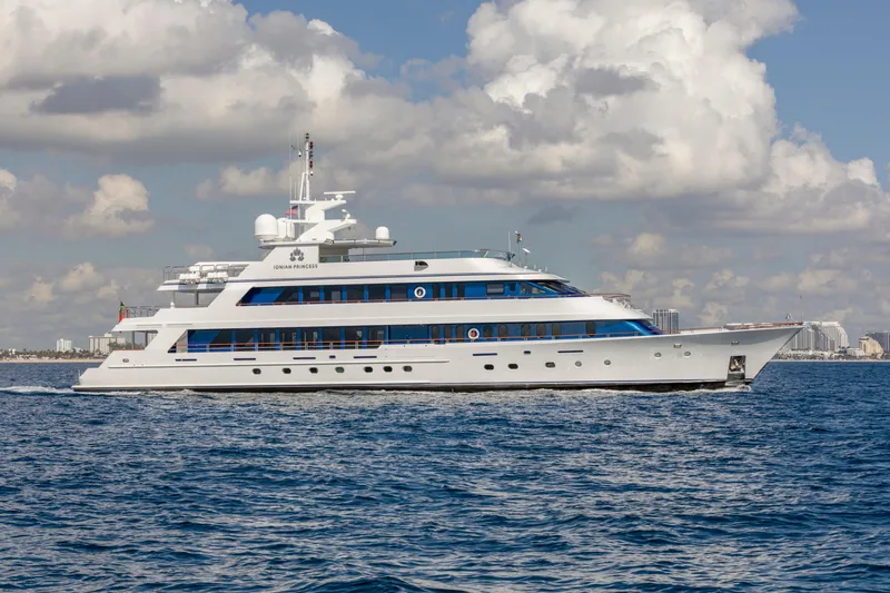 Slide: The Image of Christensen Tri-Deck Motor Yacht 2005 - 0