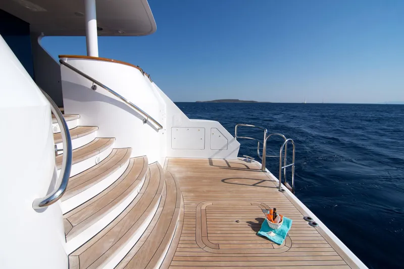 Slide: The Image of Christensen Tri-Deck Motor Yacht 2005 - 4