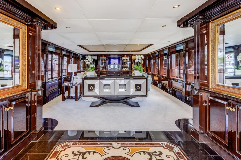 Slide: The Image of Christensen Tri-Deck Motor Yacht 2005 - 5