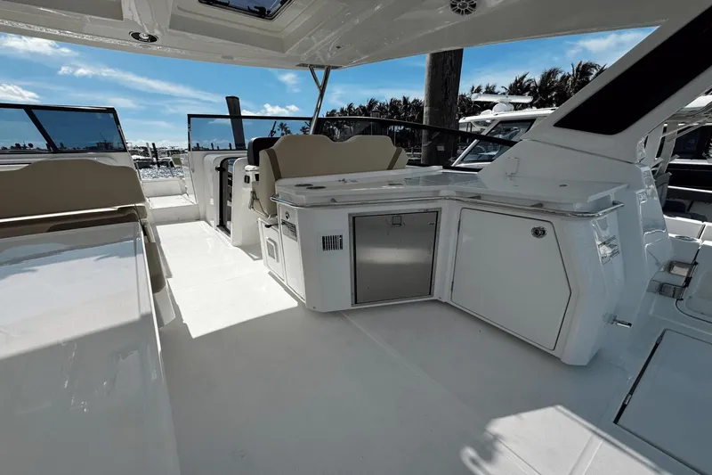 Slide: The Image of Aquila 36 Sport 2024 - 15
