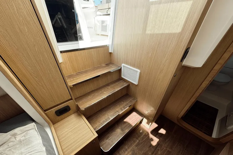 Slide: The Image of Aquila 36 Sport 2024 - 26