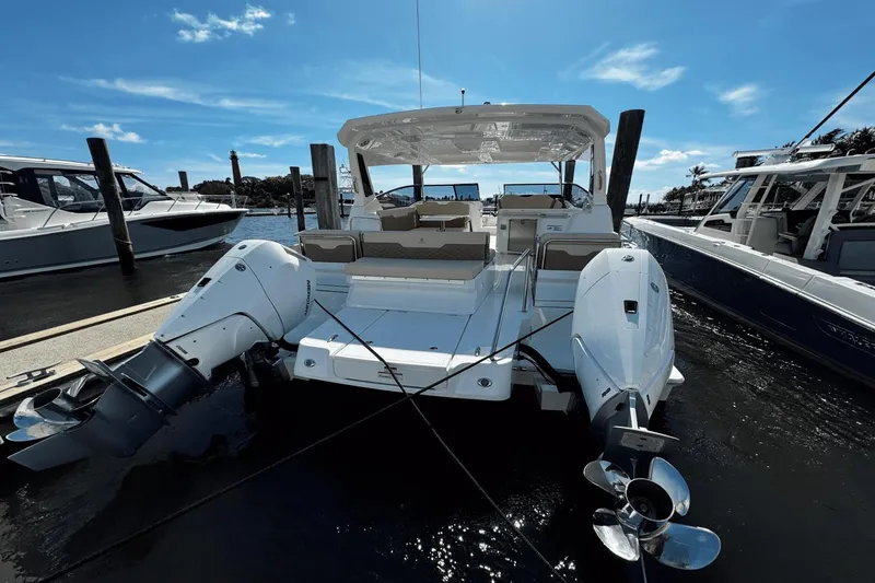 Slide: The Image of Aquila 36 Sport 2024 - 30