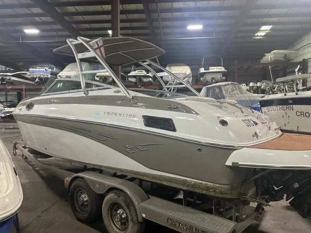 The Image of Crownline Boats 270 2007 - 0