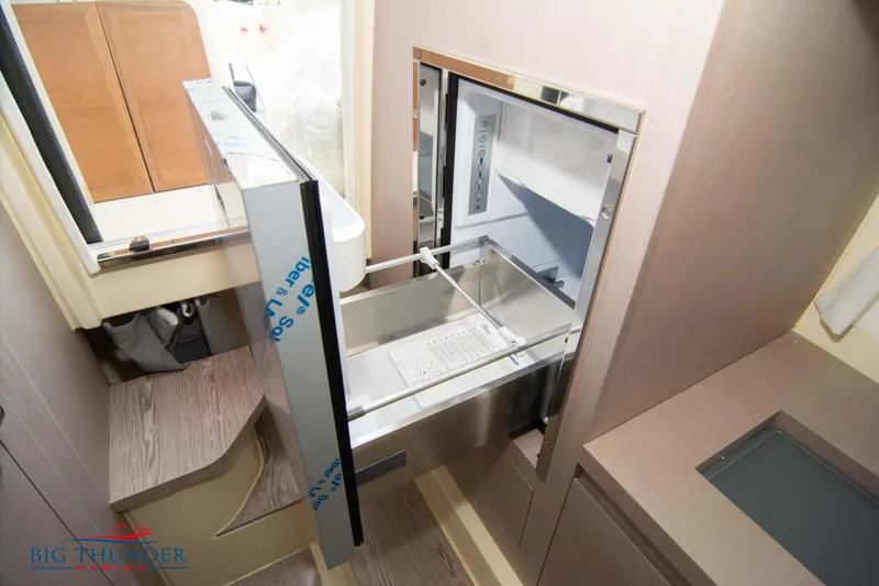 Slide: The Image of Capoforte CX280i 2024 - 53