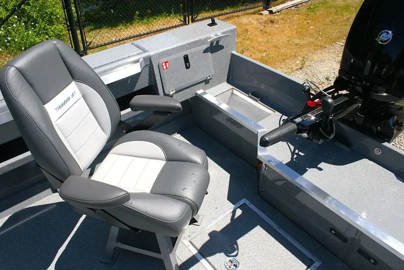Slide: The Image of Thunder Jet Rush Open Tiller 2026 - 8