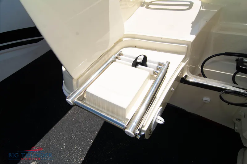 Slide: The Image of Capoforte SX200 2024 model boat with foldable swim ladder. - 7