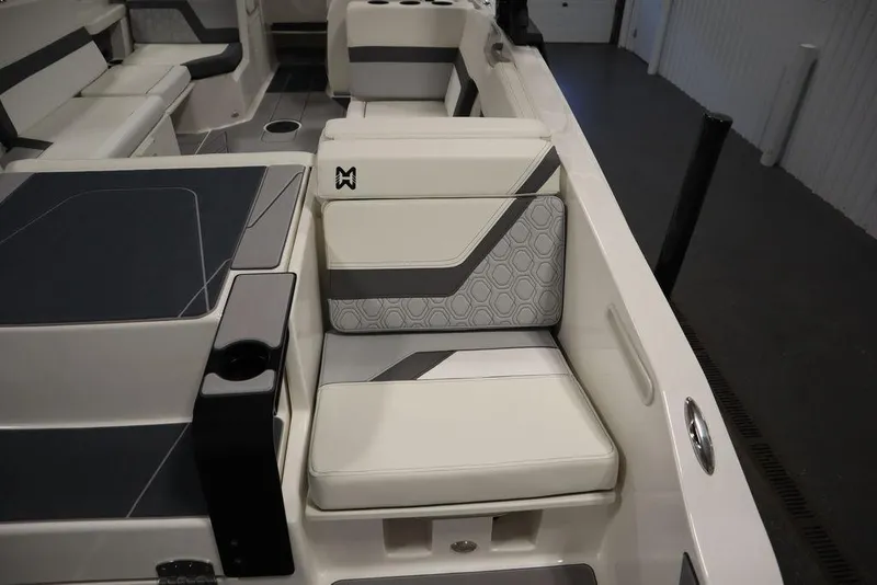 Slide: The Image of Heyday H22 2024 - 67