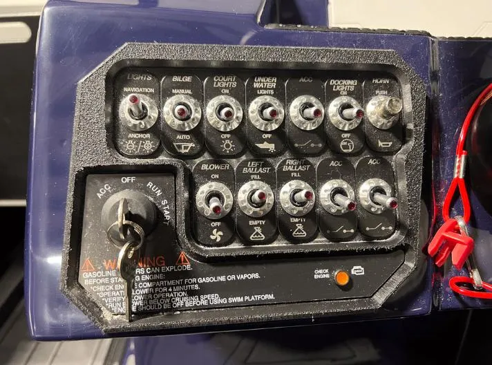 Slide: The Image of Heyday Wake Boats WT-2DC 2024 - 7