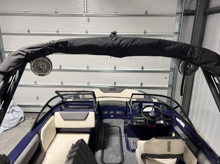 Slide: The Image of Heyday Wake Boats WT-2DC 2024 - 8