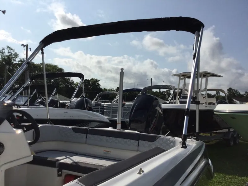 Slide: The Image of Bayliner M150EL BK/BK 50M 2024 - 13