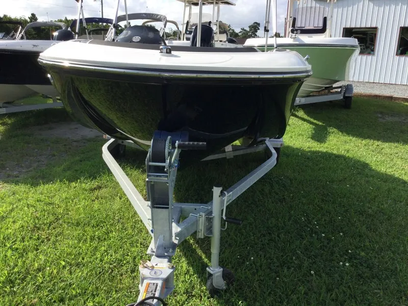 Slide: The Image of Bayliner M150EL BK/BK 50M 2024 - 14