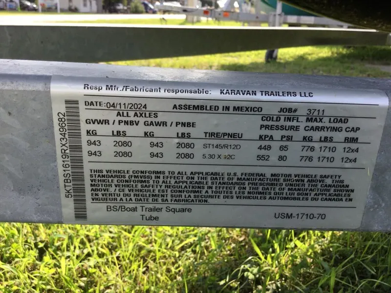 Slide: The Image of Bayliner M150EL BK/BK 50M 2024 - 6