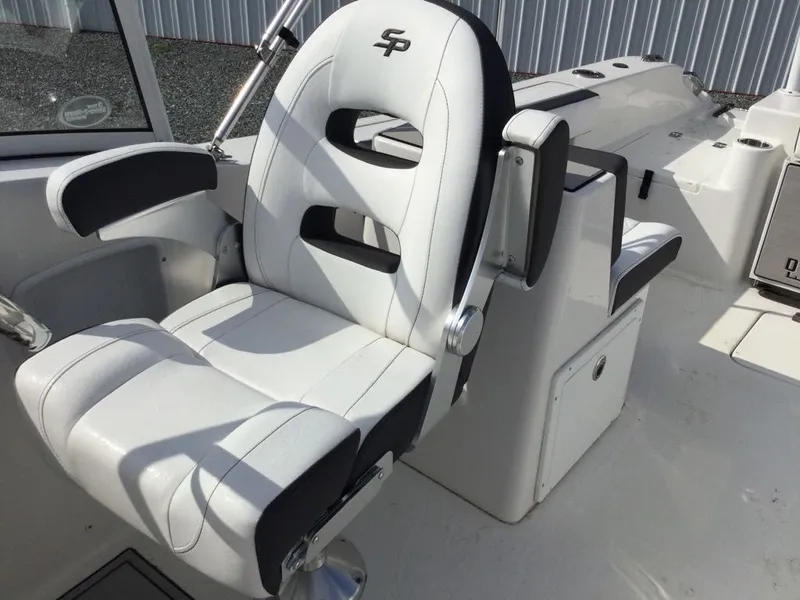 Slide: The Image of Sea Pro 240 Dual Console 2024 - 7