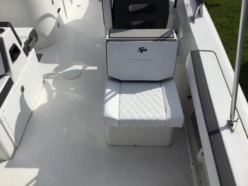 Slide: The Image of Sea Pro 240 Dual Console 2024 - 9