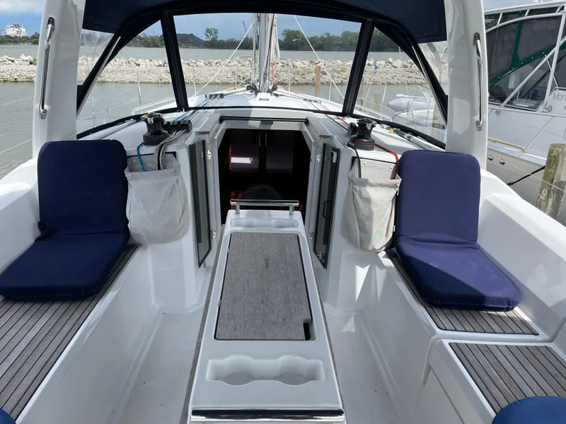 Slide: The Image of Beneteau Oceanis 38.1 2017 - 12