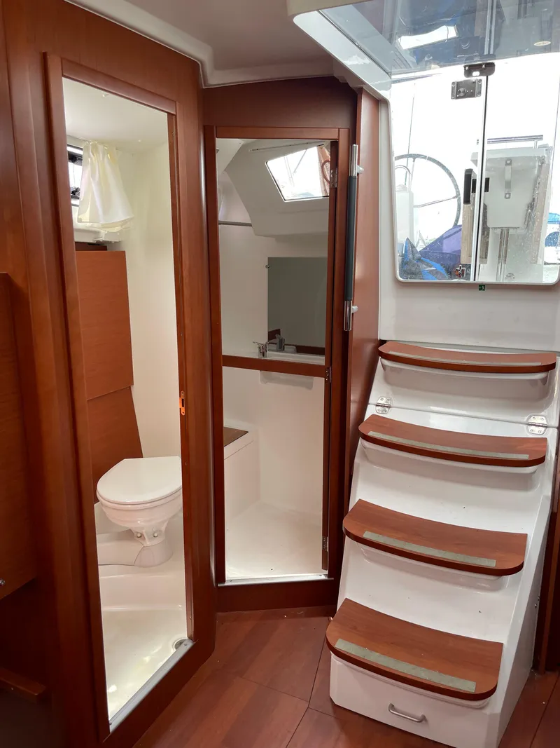 Slide: The Image of Beneteau Oceanis 38.1 2017 - 38