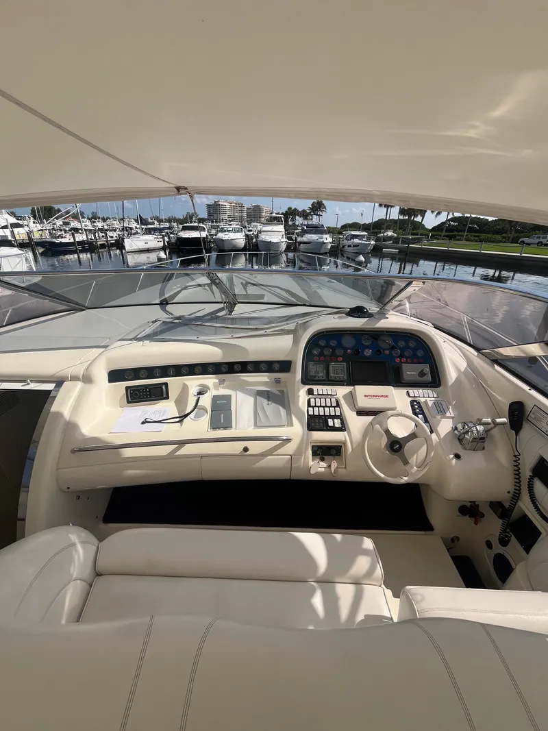 Slide: The Image of Sunseeker Renegade 60 1993 - 27