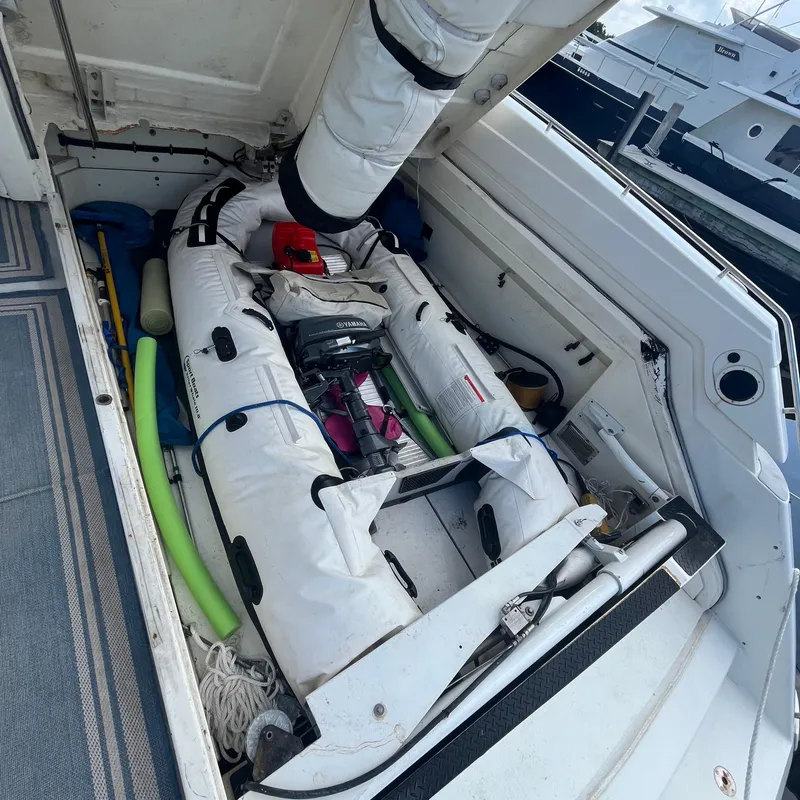 Slide: The Image of Sunseeker Renegade 60 1993 - 31