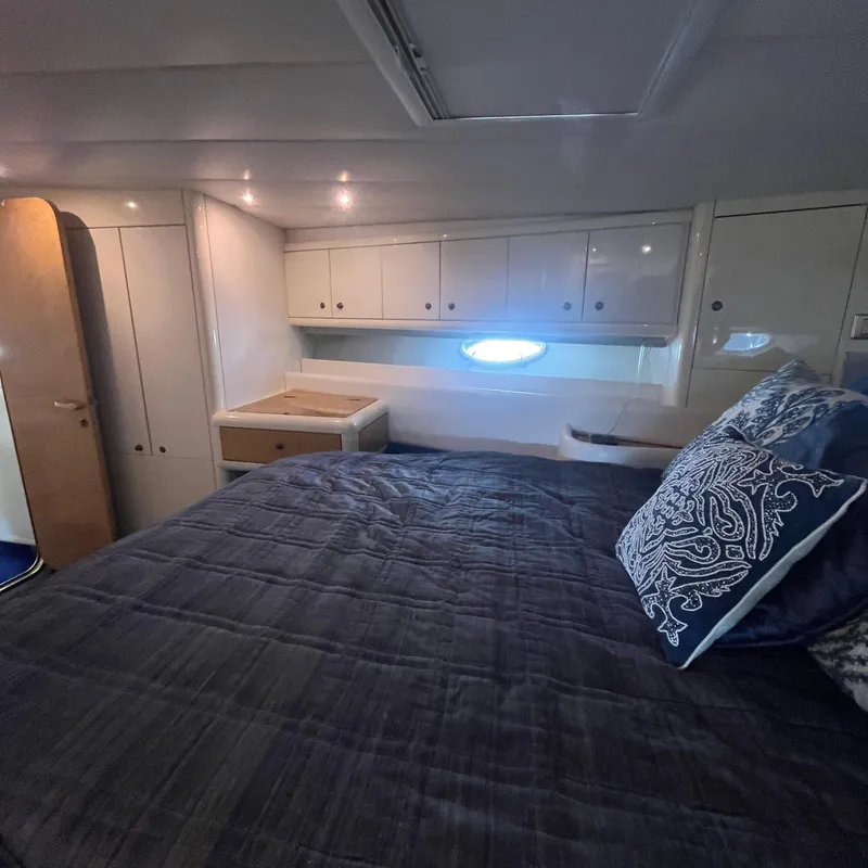 Slide: The Image of Sunseeker Renegade 60 1993 - 47