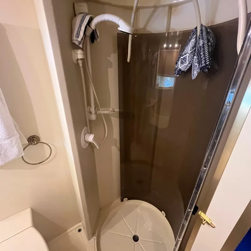 Slide: The Image of Sunseeker Renegade 60 1993 - 52