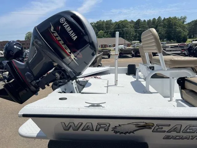 Slide: The Image of War Eagle Blackhawk 961 2025 - 9