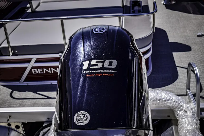 Slide: The Image of 2024 Bennington 22 SVSB with Yamaha 150 Four-Stroke engine. - 21