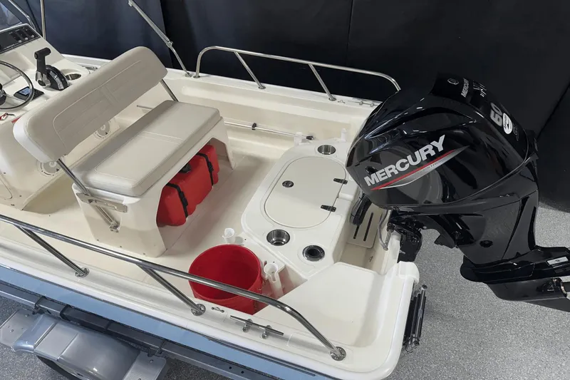 Slide: The Image of Boston Whaler 150 Montauk 2025 - 19