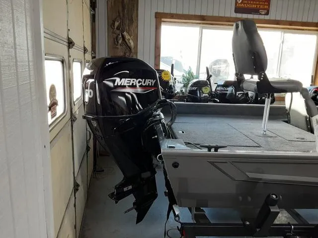 Slide: The Image of Lowe Skorpion 17 2024 - 5