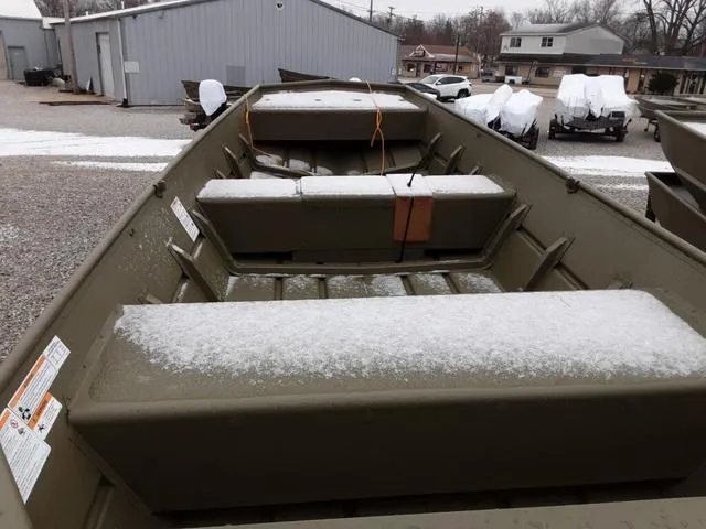 Slide: The Image of Lowe L1648t 2024 - 4