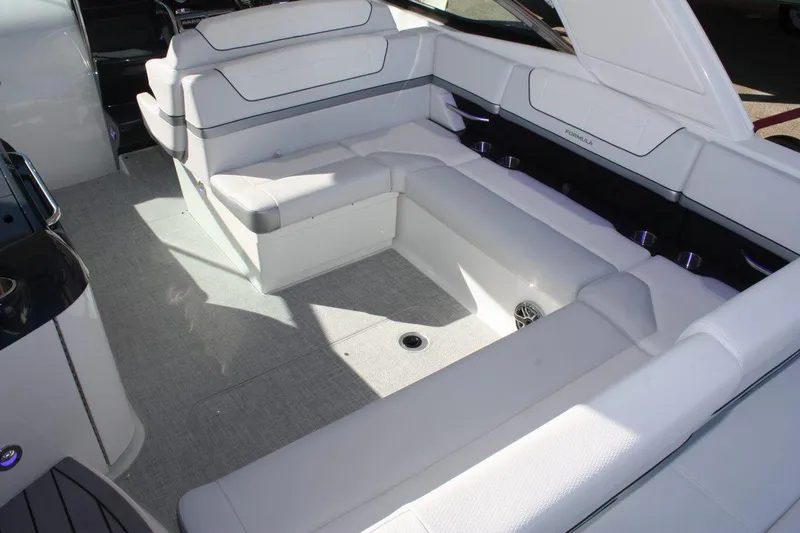 Slide: The Image of Spacious seating area on the 2025 Formula 350 Sun Sport boat. - 22