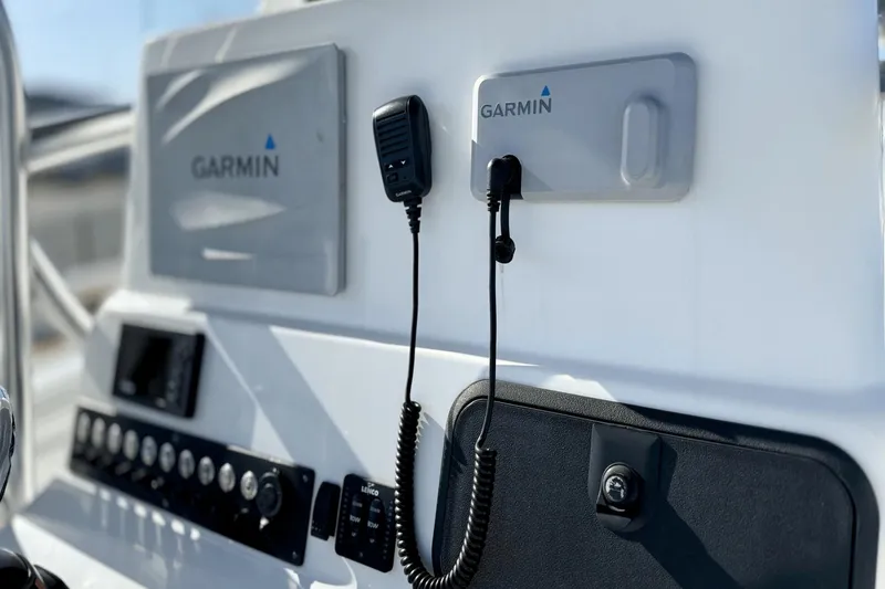 Slide: The Image of Cape Horn 24XS 2016 - 13