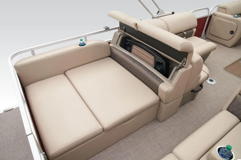 Slide: The Image of Sun Tracker Party Barge 22 RF XP3 2023 - 34