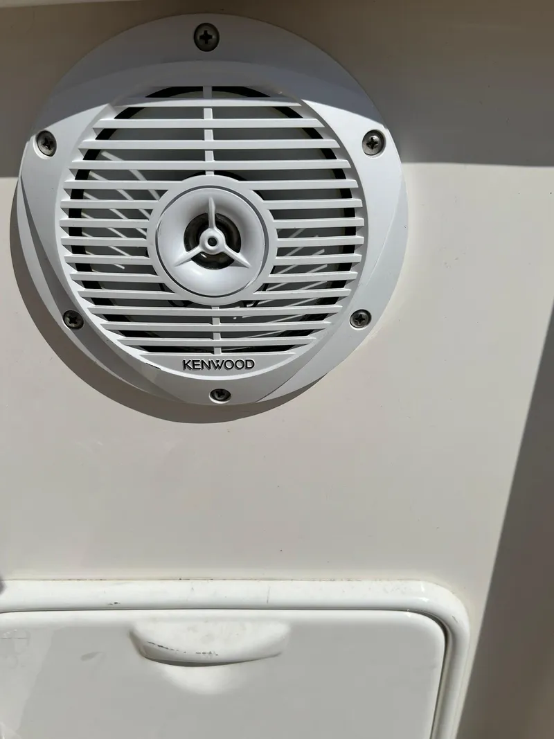 Slide: The Image of Kenwood speaker on a 2006 Regal 2600 Bowrider boat. - 21
