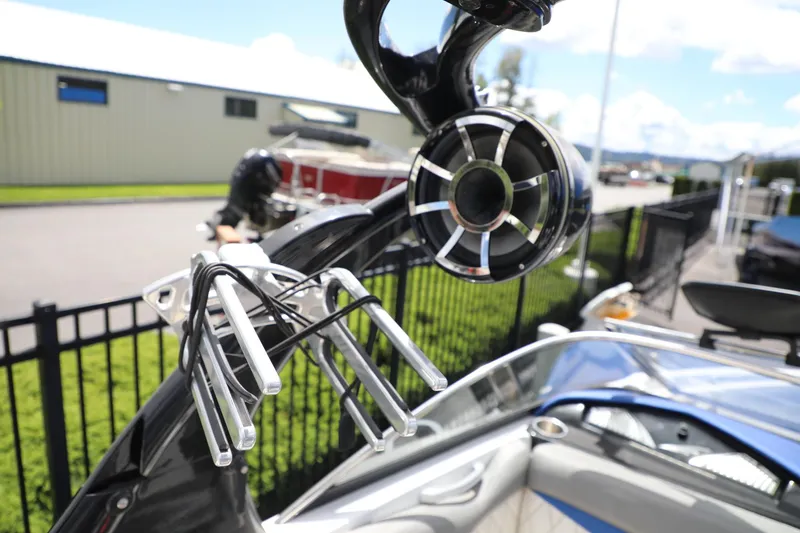 Slide: The Image of Tigé Z1 2013 - 18