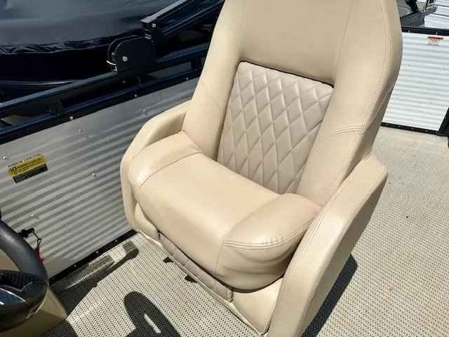 Slide: The Image of Lexington 523 2020 - 8